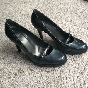 Stuart Weitzman Platform Pumps